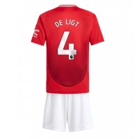 Camisa de time de futebol Manchester United Matthijs de Ligt #4 Replicas 1º Equipamento Infantil 2024-25 Manga Curta (+ Calças curtas)